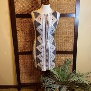 Charlotte Russe Med form fittting dress